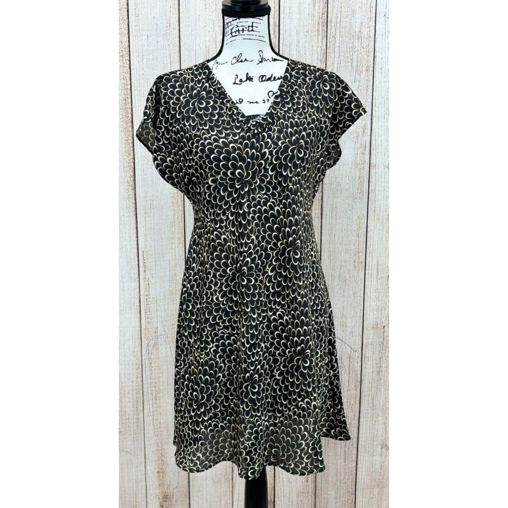 Oscar De Le Renta Pink Label Satin Nightgown Size Small Black and White Floral